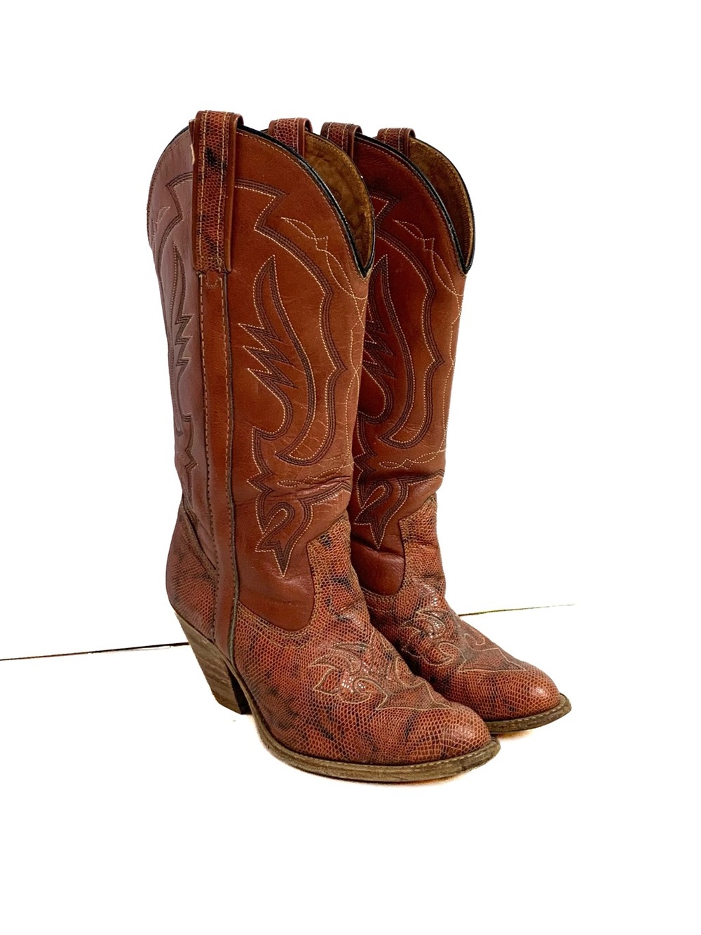 Vintage Miss Capezio Women Size 7.5 Western Boots Leather Cowgirl Brown Embossed